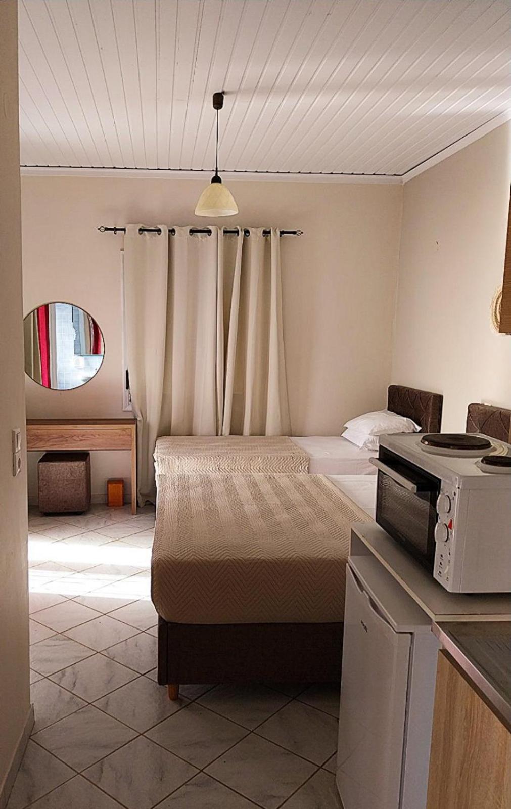 Aggeliki Apartments Nikiana Zimmer foto