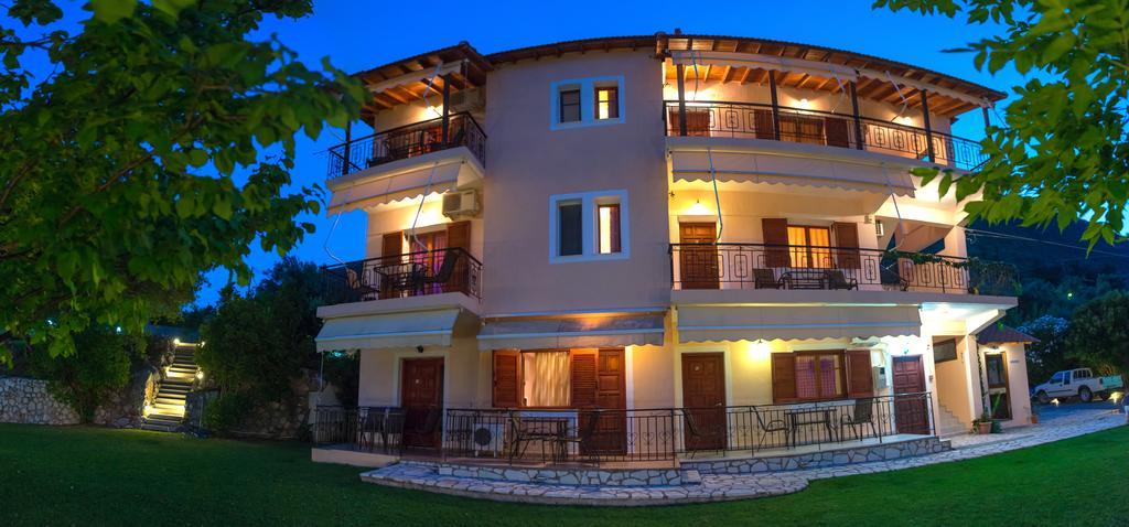 Aggeliki Apartments Nikiana Exterior foto