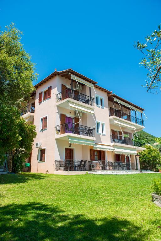Aggeliki Apartments Nikiana Exterior foto